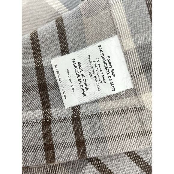 Pottery Barn Plaid Tartan Neutral Gray Beige Brown Tan Napkins 20x20” Set Of 4 - Picture 3 of 3